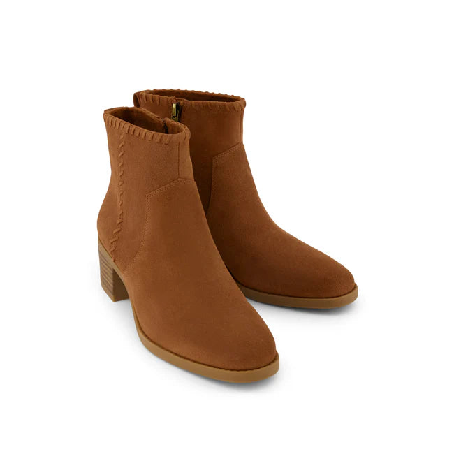 TOMS Delilah Boots - Amber Brown Suede
