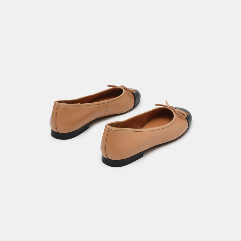 Steve Madden • Kit Flat - Black/Natural