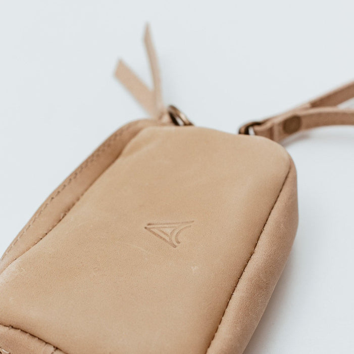 ABLE •Amy Card Wallet - Pebble