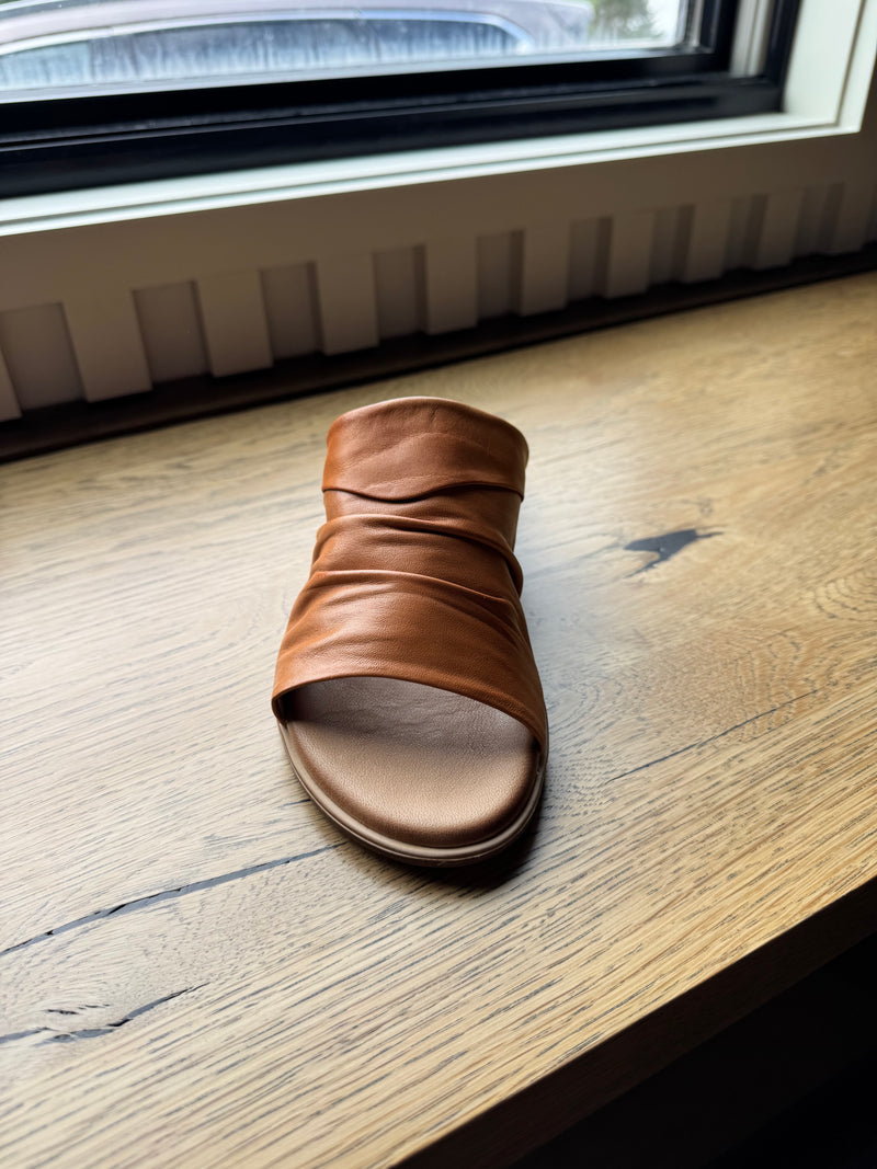 Jaleel Sandal - Tan