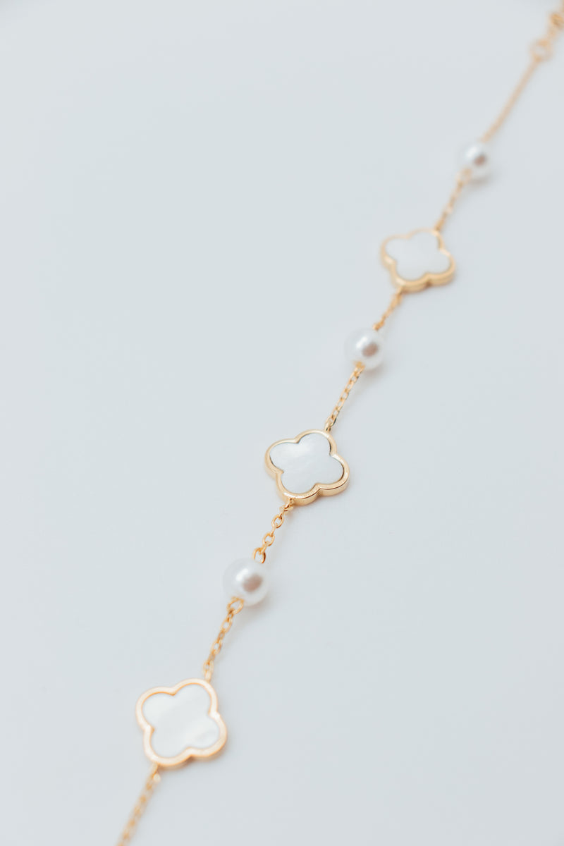 Gold & White Plated SM MOP Clover & Alternating Faux Pearl Bracelet - 23157