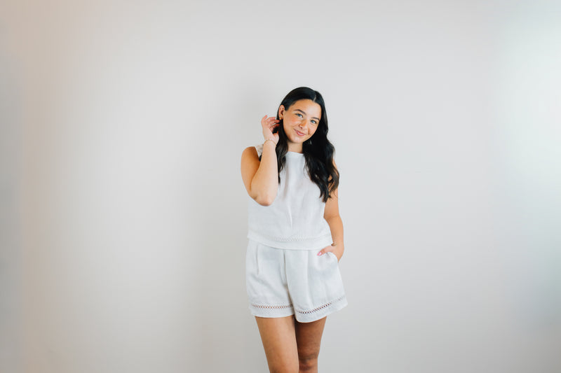Sleeveless Linen Crop Top - White
