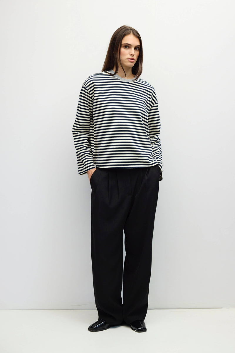 The Jessie Top | Striped Long Sleeve T-Shirt - Navy & Ivory