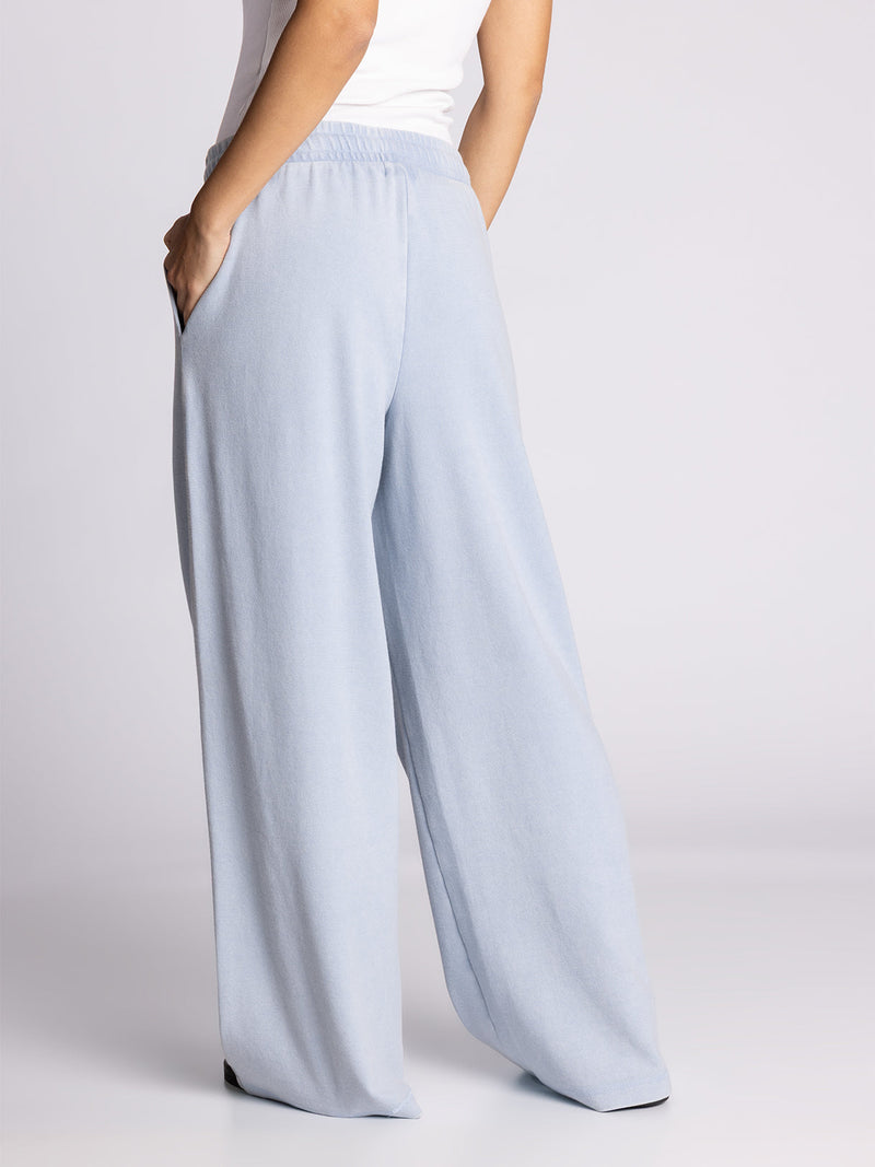 Thread & Supply • Nova Pants - Light Wash