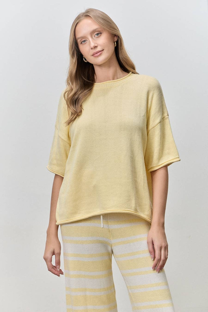 Short Sleeve Sweater - Yellow (Curvy)