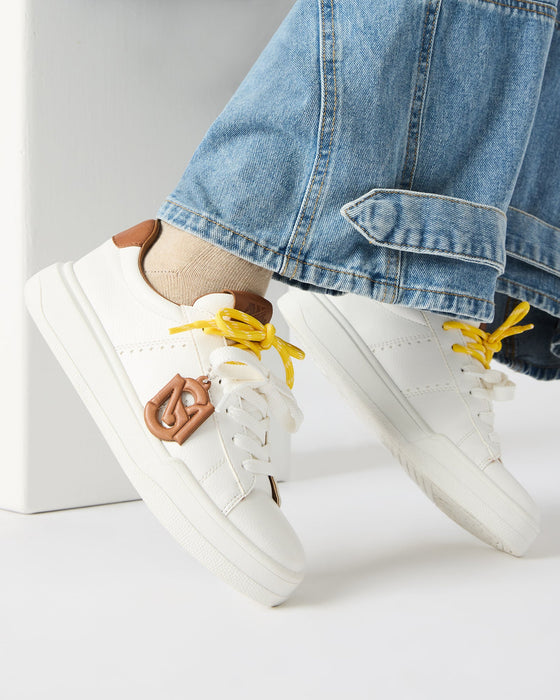 Steve Madden • Marvin Sneaker - White & Tan