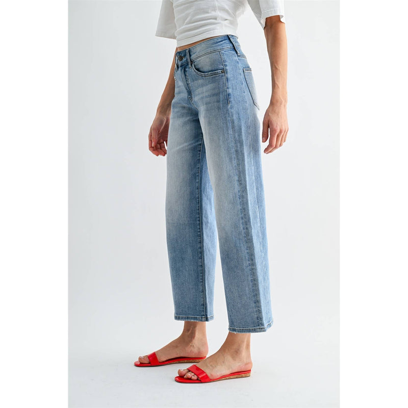 Mica • Mid Rise Ankle Straight - Shakespeare