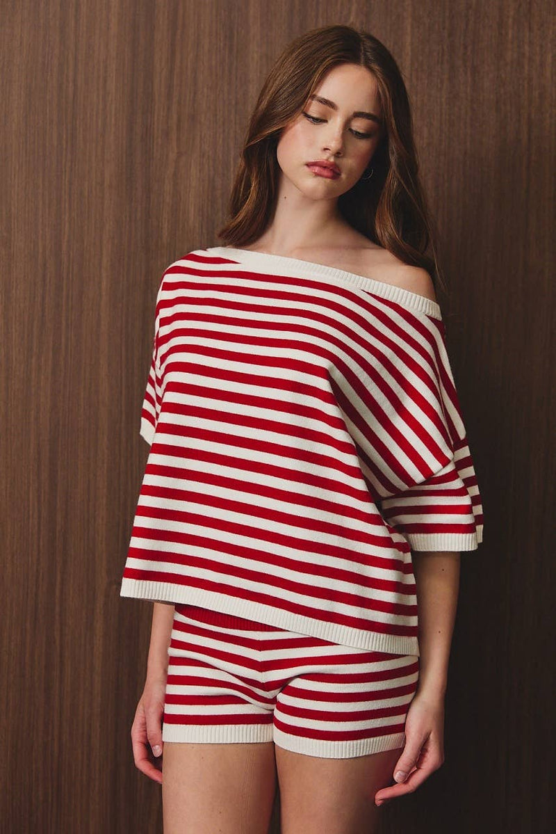 Striped Oversized Short Sleeve Sweater Top - White & Red