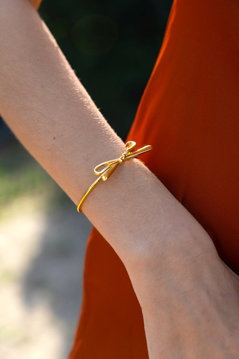 Peter + June • Ballet Core Cuff 18k Gold Plated