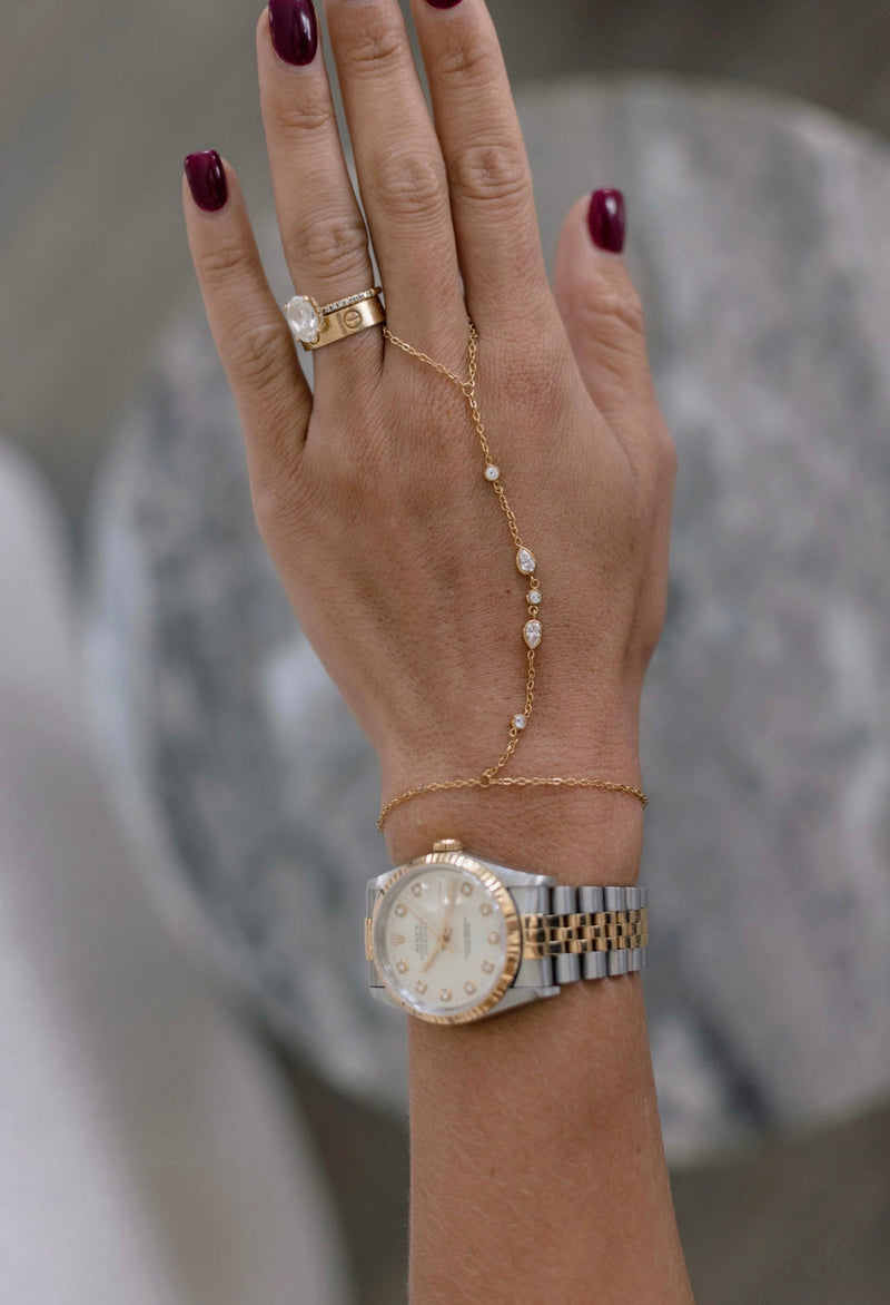 Willow Hand Chain - Gold
