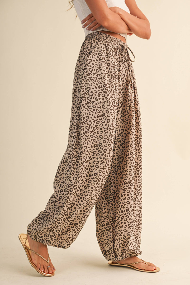 Leopard Print Relaxed Balloon Pants