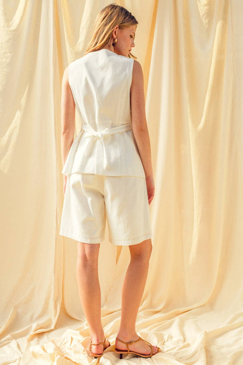 Bermuda Linen Shorts - White