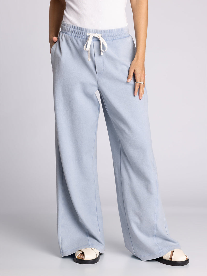 Thread & Supply • Nova Pants - Light Wash