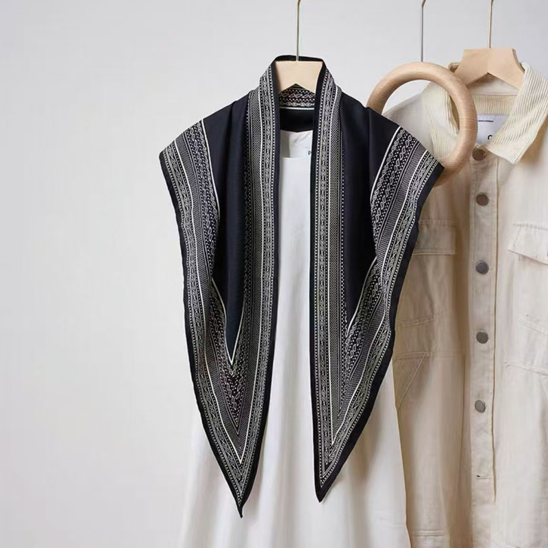 Border Print Triangle Lightweight Scarf - Black