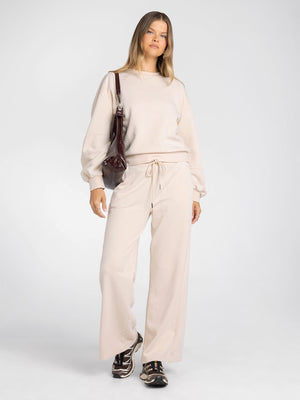 Thread & Supply • Ashford Sweatshirt - White Swan