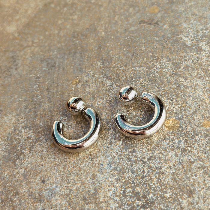 Ball Reversible Hoop Earring 25mm • 23739 S Pl.