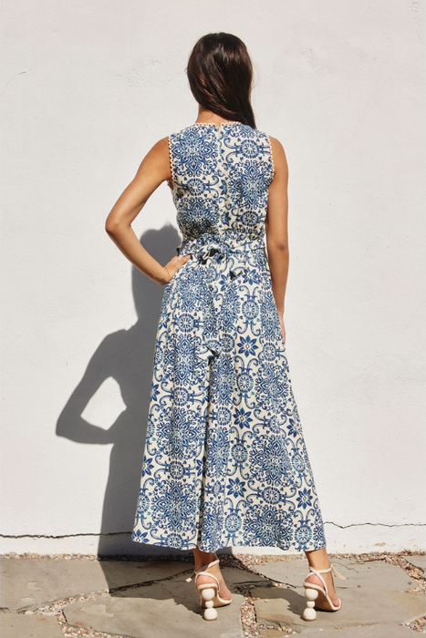 Scalloped Lace Maxi Dress - Azalea Mosaic