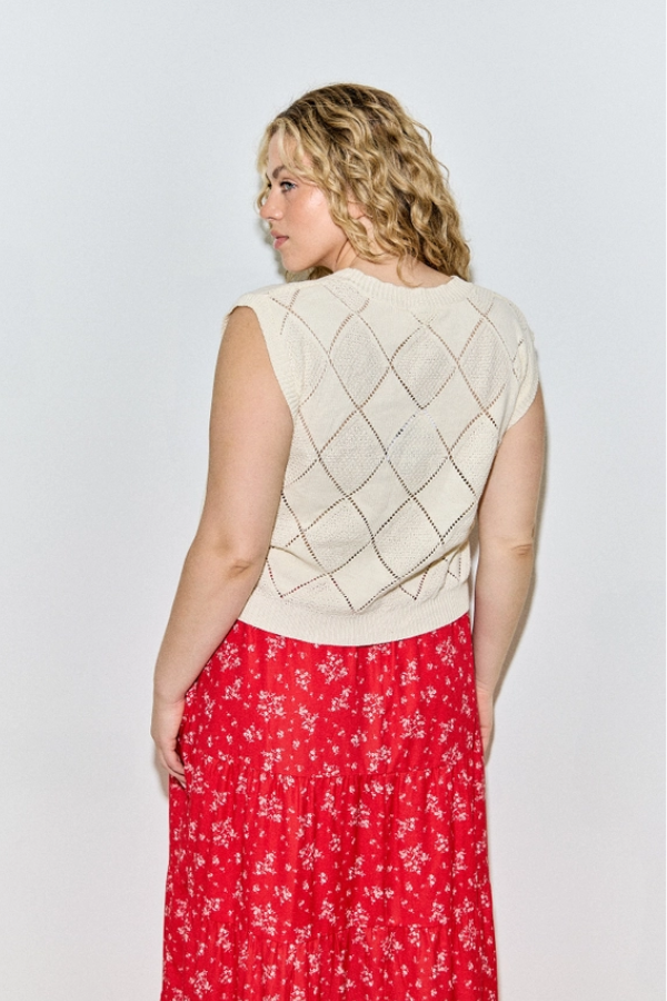 Cherry Printed Vest - Cream