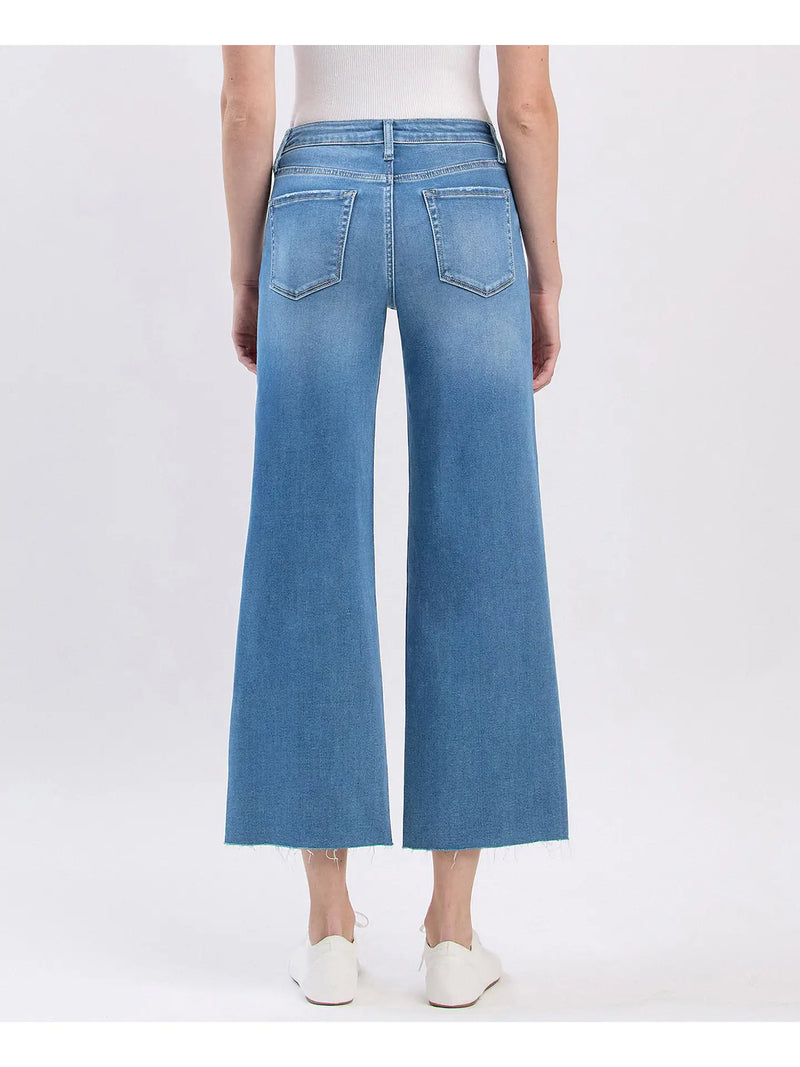Vervet • High Rise Crop Slim Wide Right - Aileeah