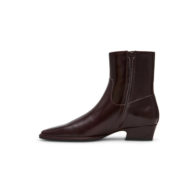 Steve Madden • Dorene Boots - Burgundy Leather