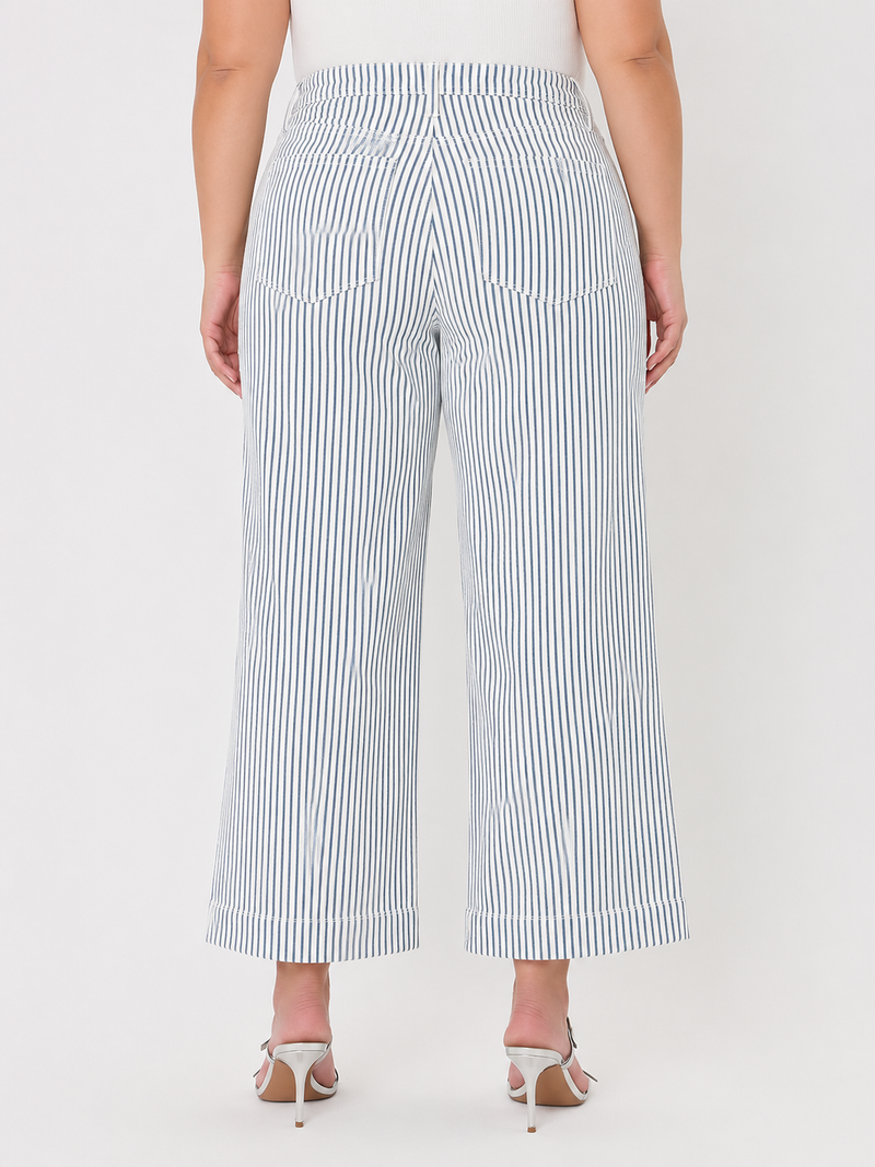 Lovervet • High-Rise Patch Pocket Wide Leg Jeans - Stripe (Curvy)
