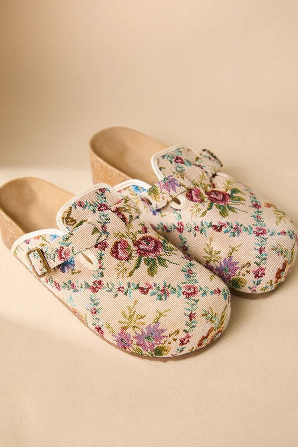 MIA • Qwest Platform Clog - Beige & Floral