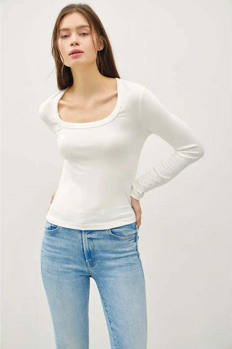 Basic Scoop Neck  Long Sleeve Tee - Ivory