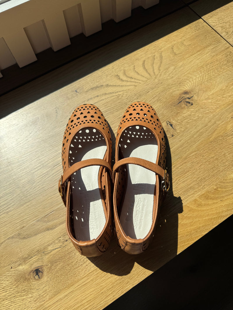 Arbella Flats- Camel