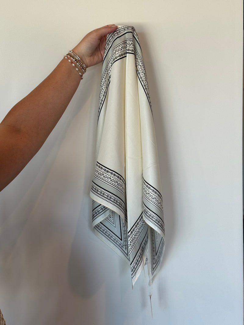 Border Print Triangle Lightweight Scarf - Cream
