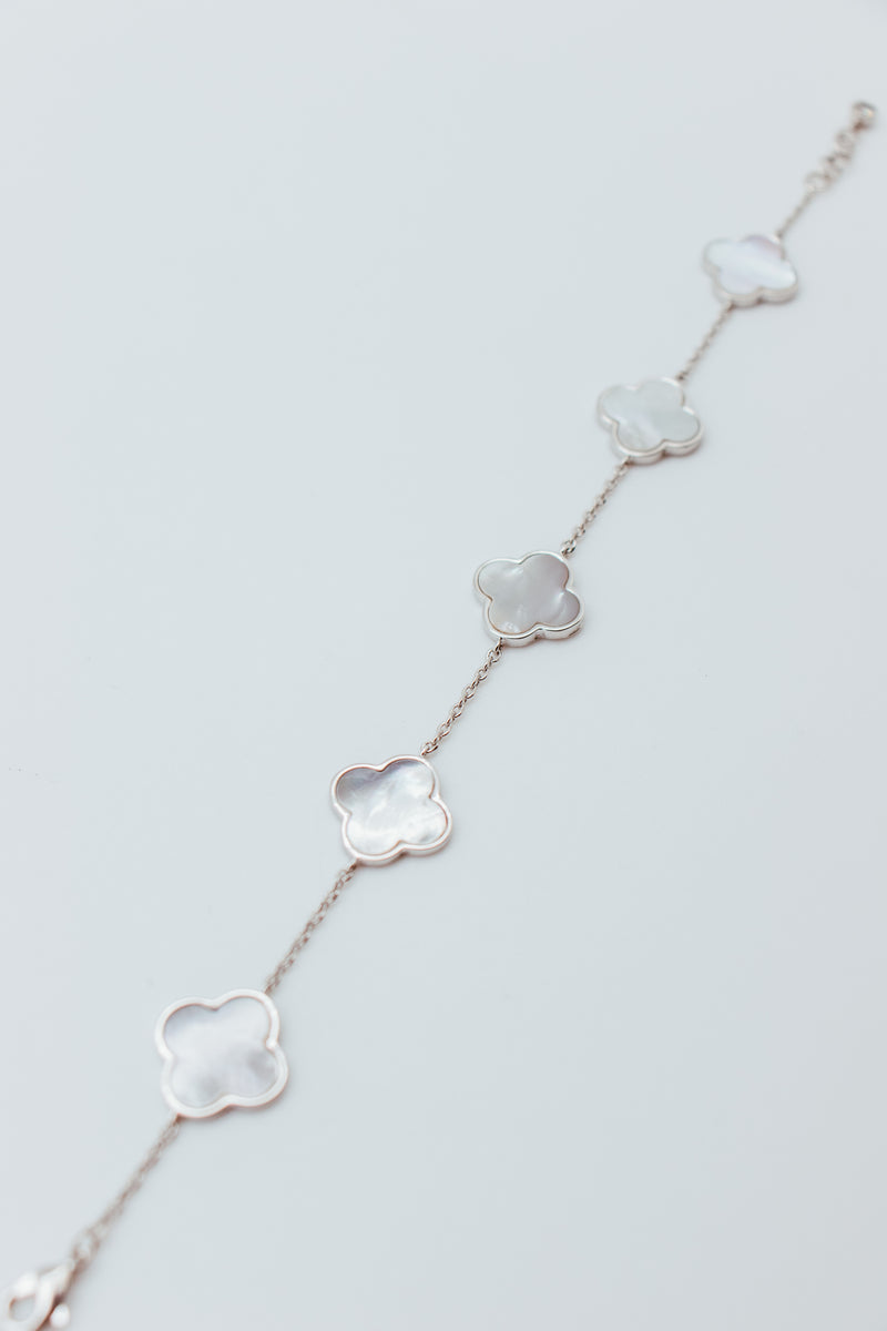 Silver & White 5 Mother Pearl Clover Station Bracelet - 23156
