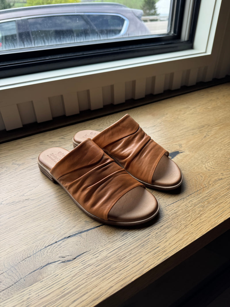 Jaleel Sandal - Tan