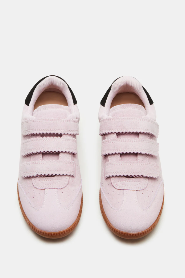 Steve Madden • Momentum Sneakers - Pink