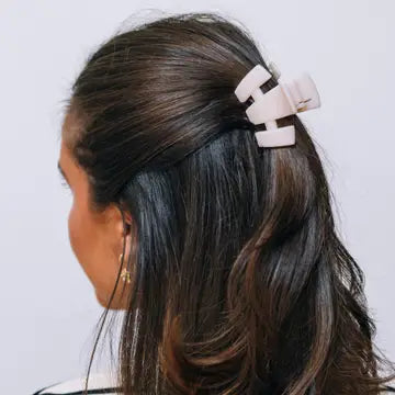 Teleties • Classic Claw Clip - Almond Beige (Petite)