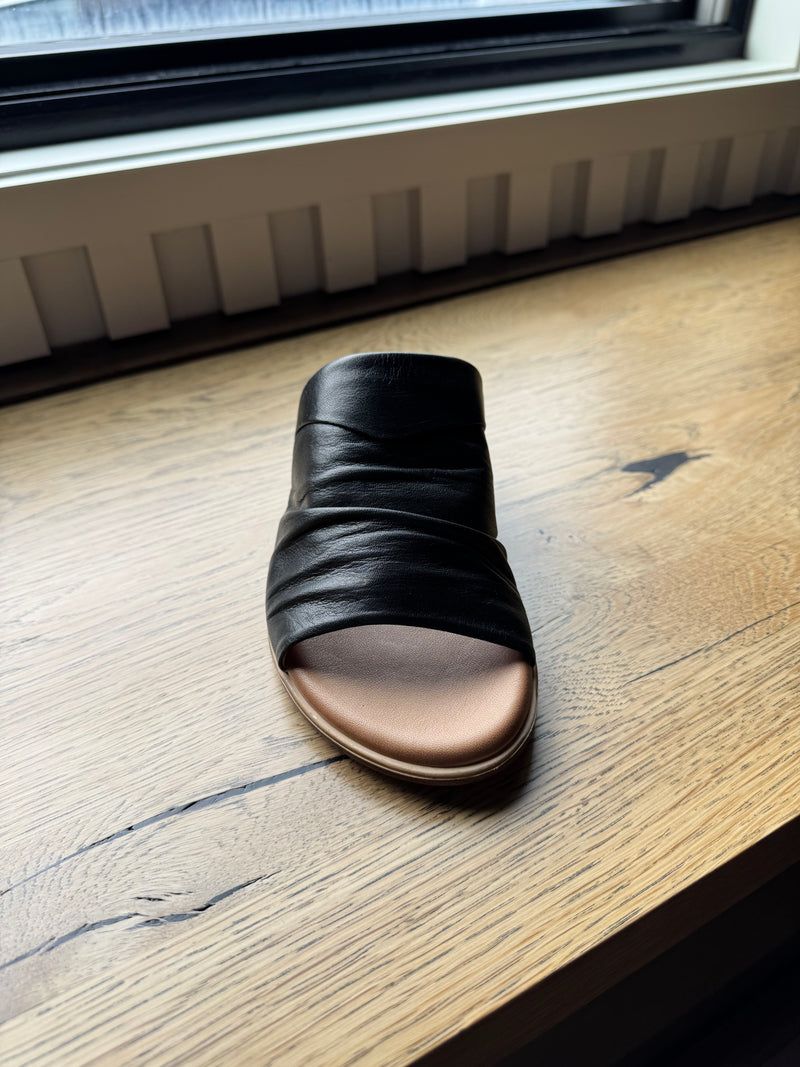 Jaleel Sandal - Black