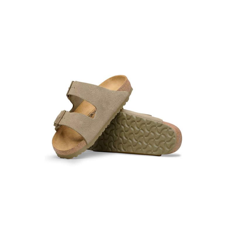 Birkenstock® • Arizona - Suede Faded Khaki (Regular)