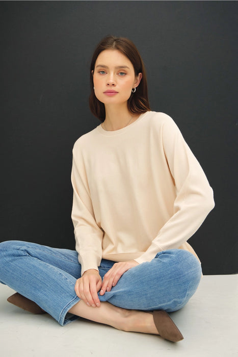 Classic Cut Sweater - Champagne