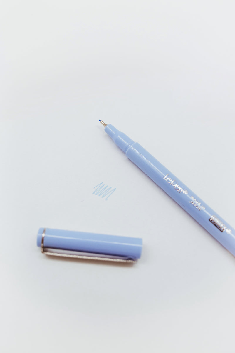 Le Pen - Periwinkle